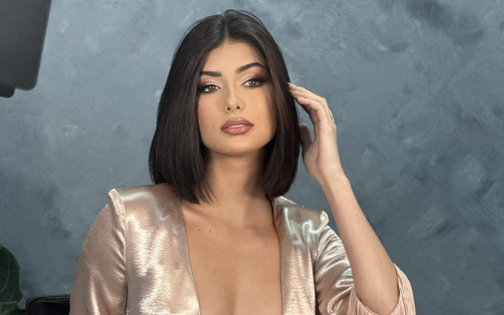 Cô gái tập Yoga hỏi: 'Tiến cung kiểu này liệu vua có ưng không?' - Ảnh 2.