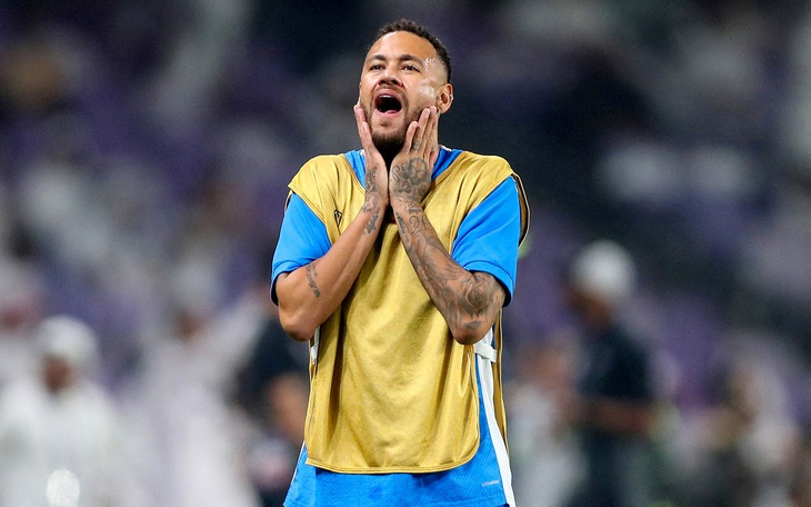 Bạn gái Neymar viết tâm thư cám ơn CLB Al Hilal - Ảnh 5.