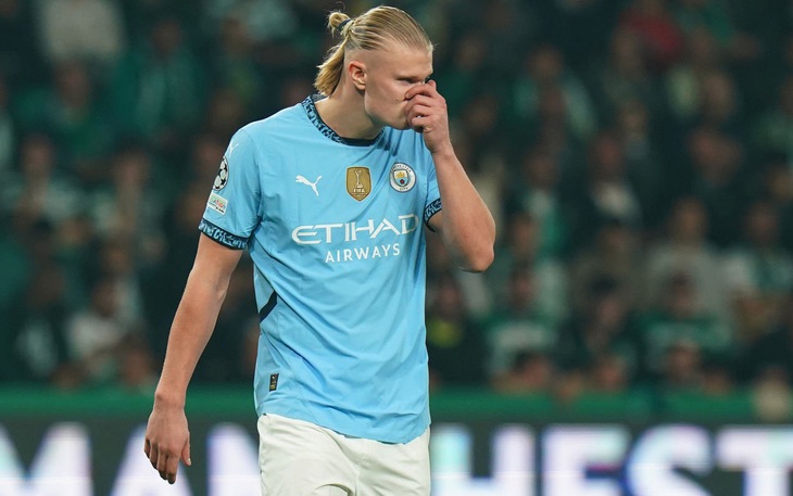 Haaland bước đi trên than hồng và chạy cùng bầy sói - Ảnh 3.