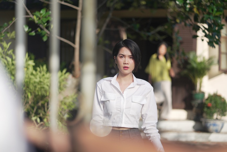 'Chị dâu' gia nhập đường đua phòng vé mùa Giáng Sinh - Ảnh 6.