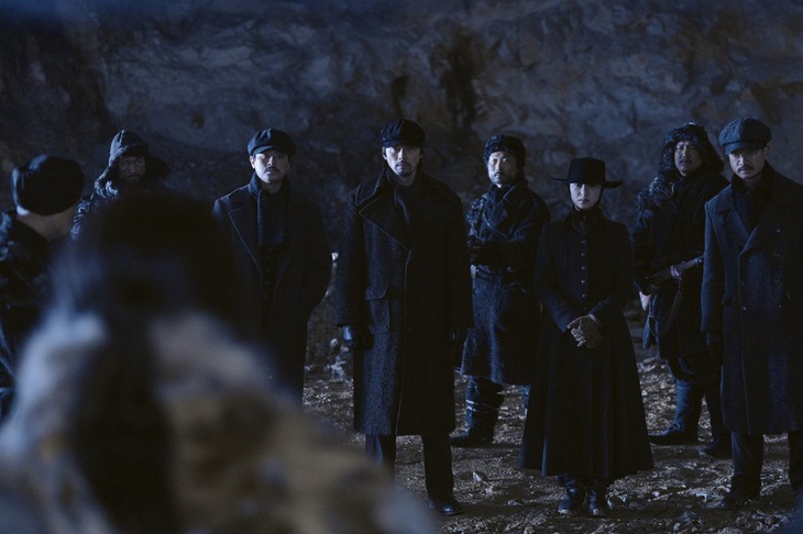 Đứng top 1 phòng vé nhưng phim của Hyun Bin khó hoà vốn - Ảnh 1.