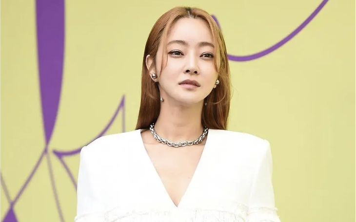 Anh Tú 'hóa thân' Voi Bản Đôn, vào Thảo Cầm Viên ăn mừng - Ảnh 7.