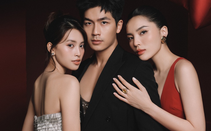 'Nữ chính hot nhất phim Tết' Tiểu Vy nói lý do sợ Trấn Thành giận - Ảnh 4.