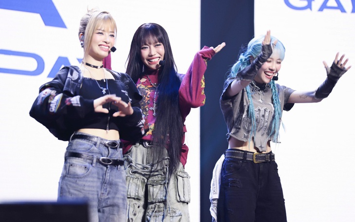 Knet hoang mang với tên gọi nhóm nhạc tân binh Kpop - Ảnh 4.