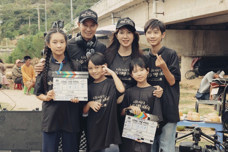 Lê Tuấn Khang xuất hiện ở nhà Lý Hải - Ảnh 5.