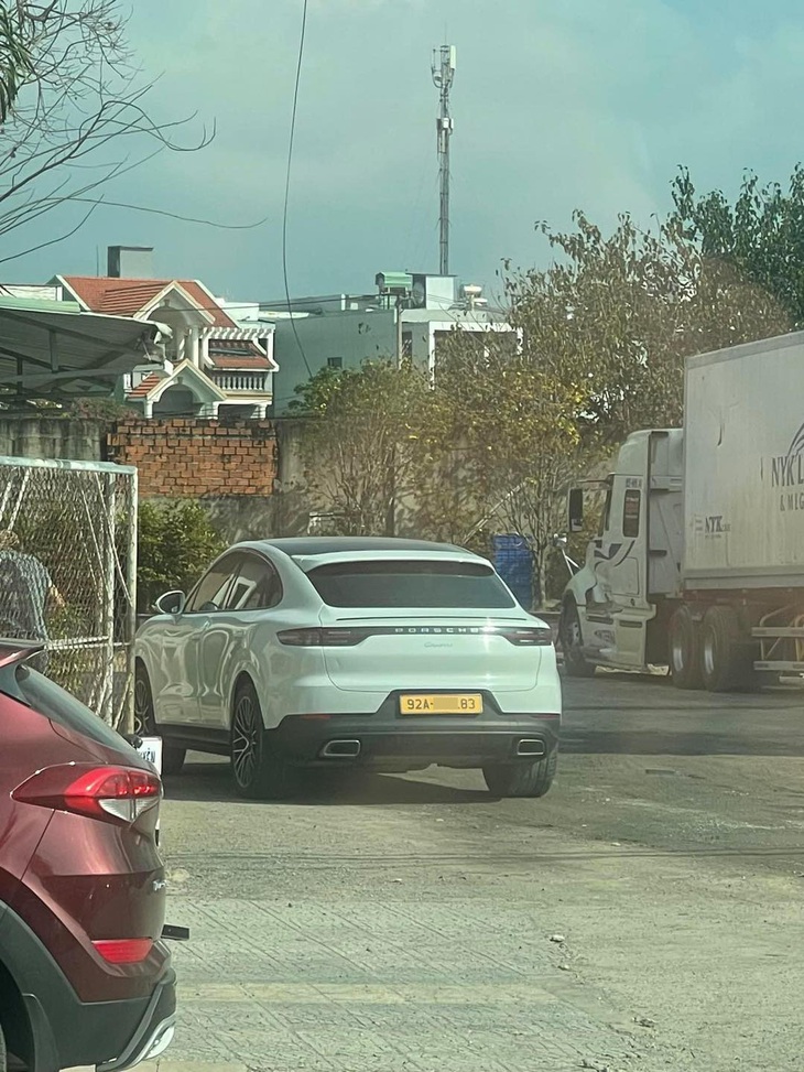 Ai rồi cũng khác... 