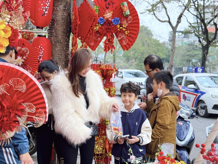 Phan Minh Huyền 'Chúng ta của 8 năm sau': Tôi thích Tết xưa hơn- Ảnh 4.