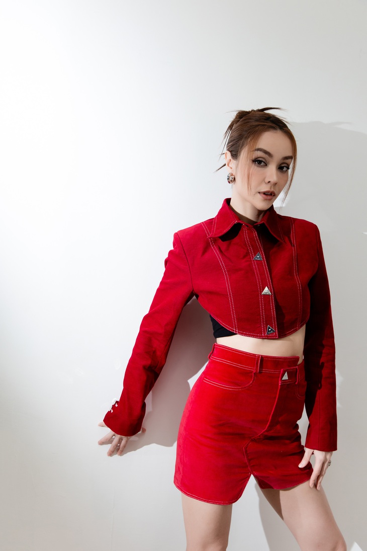 MLee bất ngờ vì Diệu Nhi quá nghiêm túc