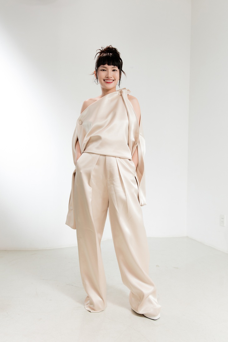 Nguyên Hà là chị đẹp gây tò mò nhất về hành trình âm nhạc sau khi khép lại chặng đường Chị đẹp đạp gió rẽ sóng.