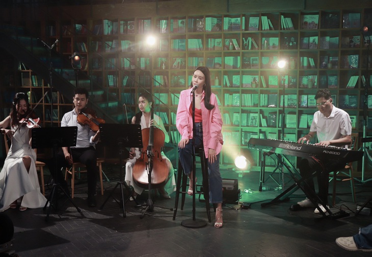 Lưu Hương Giang làm mới bản hit gần 10 năm tuổi- Ảnh 2.