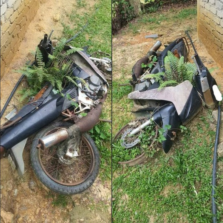 Xì-po ở một nước nào đó...