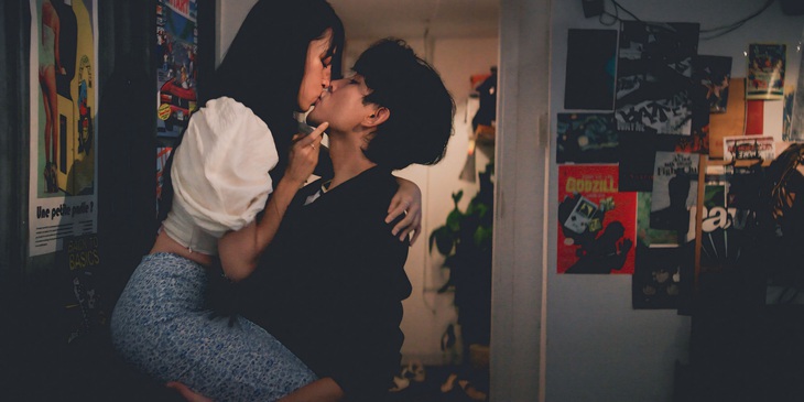 Khánh Vân có nhiều cảnh yêu đương nồng cháy trong phim sắp ra mắt