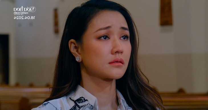 Maya thể hiện nhiều thăng trầm trong cảm xúc