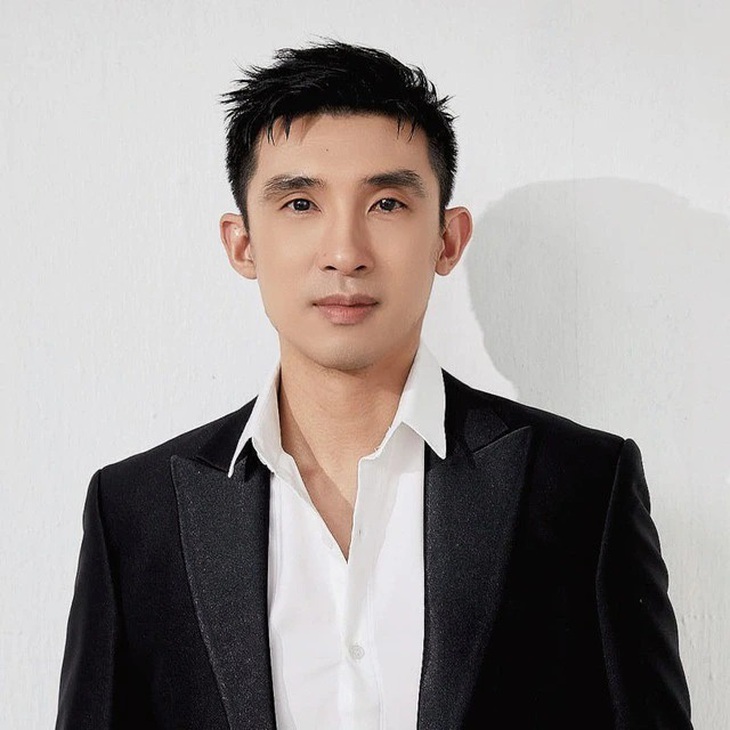 Thiếu gia ngành nhựa không chỉ tài năng mà còn sở hữu visual 