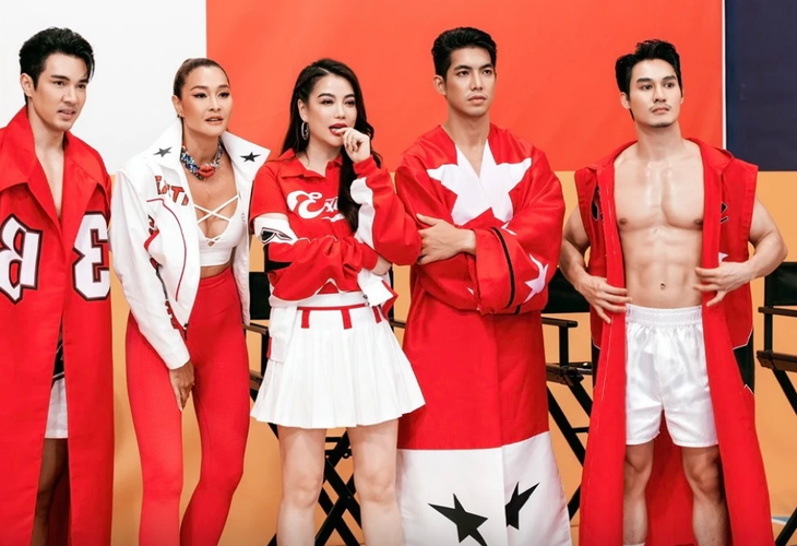 Trương Ngọc Ánh, Lukkade tập trung tìm trai đẹp cho show của Hưng Phúc