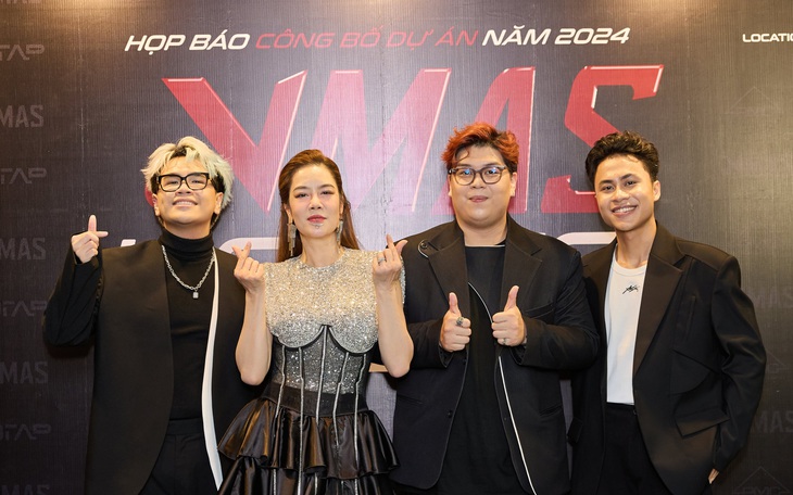 "Chị đại" Thu Phương về chung "nhà" với Phương Mỹ Chi và DTAP