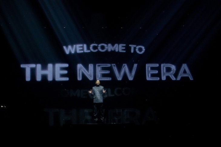 Nhà sản xuất Dược Sĩ Tiến khẳng định: "Chúng tôi đã chuẩn bị sẵn 1 triệu USD (tương đương gần 26 tỉ đồng) để sản xuất cuộc thi này nên có hay không có tài trợ thì cuộc thi vẫn sẽ diễn ra một cách hoành tráng".