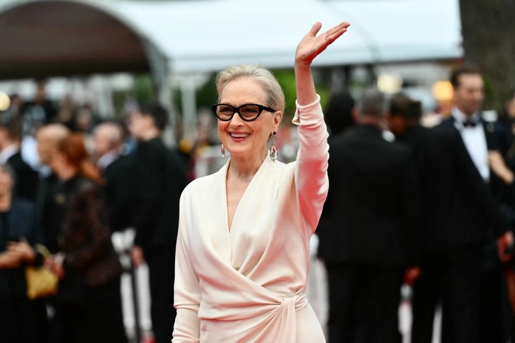 Thảm đỏ LHP Cannes 2024 rực rỡ ngày khai mạc- Ảnh 10.