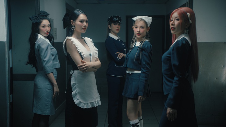 LUNAS chính thức ra mắt với giao diện giống các nhóm nhạc nữ Hàn Quốc