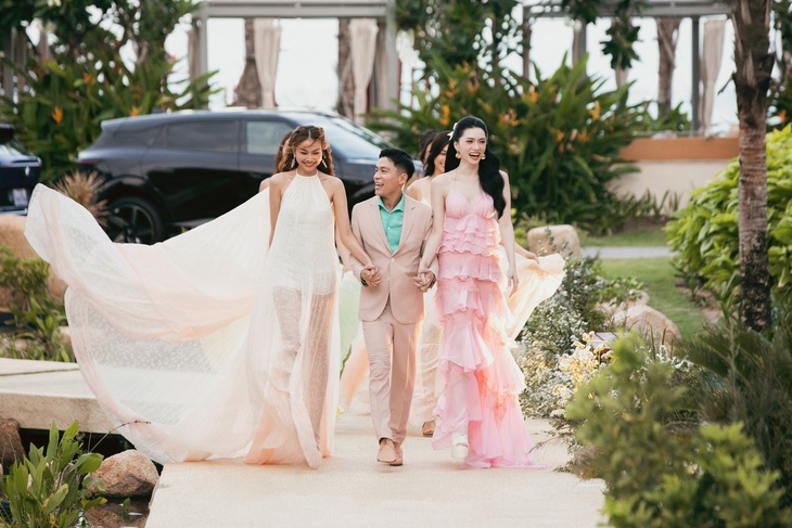 Hai super mentor của ‘The New Mentor’ cũng có những khoảnh khắc chung khung hình đầy ấn tượng.