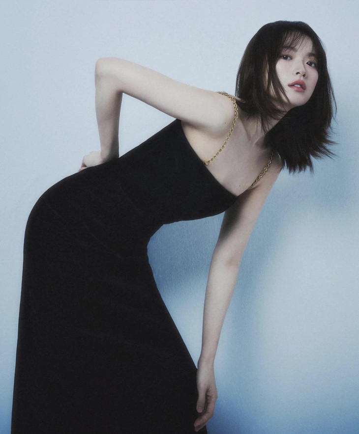 Chun Woo Hee trong The 8 show khiến khán giả phát cuồng vì quá... điên- Ảnh 8.