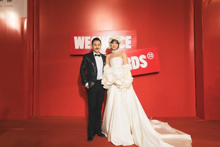 Binz phản ứng cực đáng yêu khi được 'ghệ cưng' hát mừng sinh nhật- Ảnh 8.