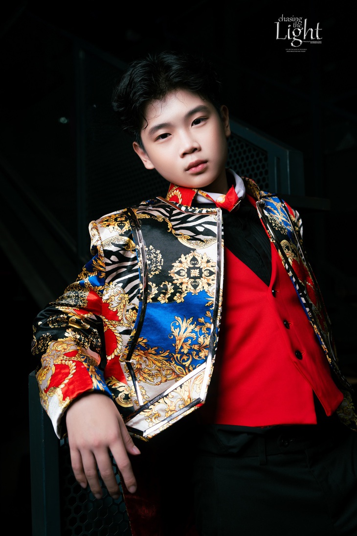 Về phía quản lý đạo diễn, Yun Bin sẽ để bé phát triển song song đa lĩnh vực. Tuy nhiên mục tiêu mà em hướng tới vẫn là diễn viên. Hy vọng sau này nhắc tới Bảo Long mọi người sẽ nhớ đến hình ảnh một diễn viên đa-zi-năng.