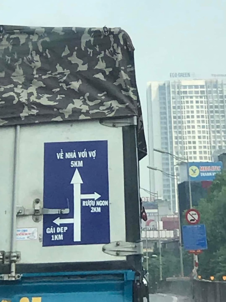 Cái nào dễ nhất thì mình làm.