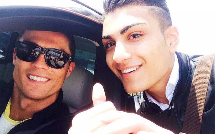 Nỗi niềm fan cuồng bị tố 'dao kéo' để giống Ronaldo