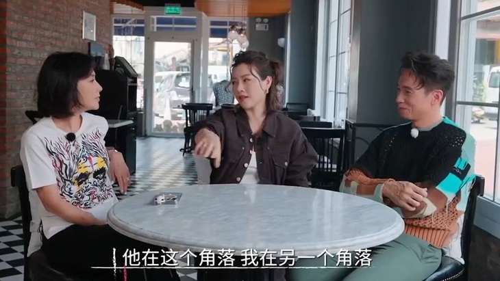 Vợ chồng Trần Hào - Trần Nhân Mỹ trở thành khách mời trong show của Lưu Gia Linh