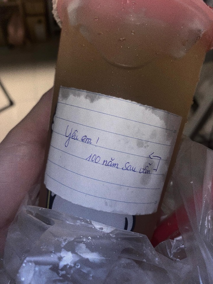 Mấy ông văn vở lại hay thường...