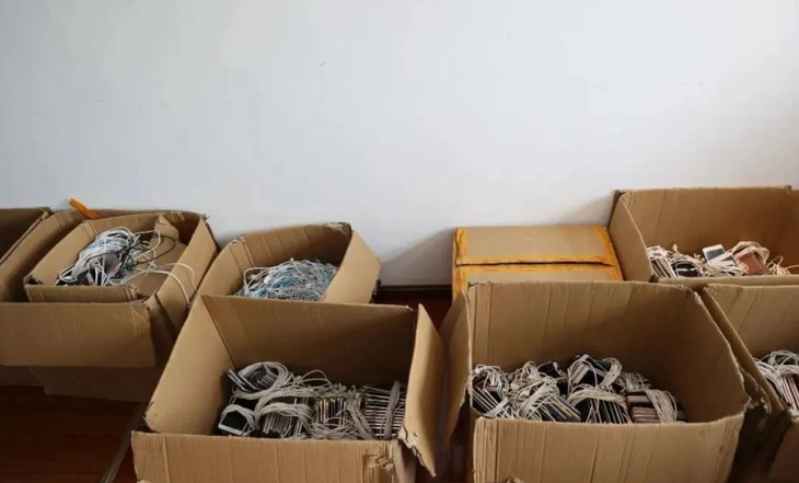 Số điện thoại tang vật bị thu giữ trong vụ án lên đến 4.600 chiếc.