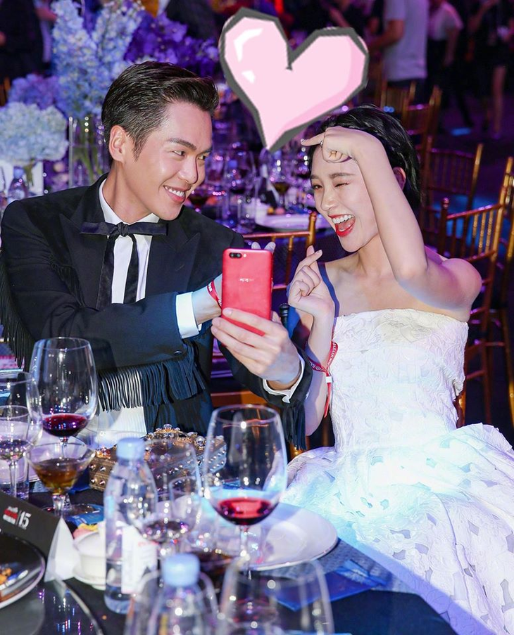 Cặo đôi "oan gia ngõ hẹp" Trương Nhược Quân - Đường Nghệ Hân