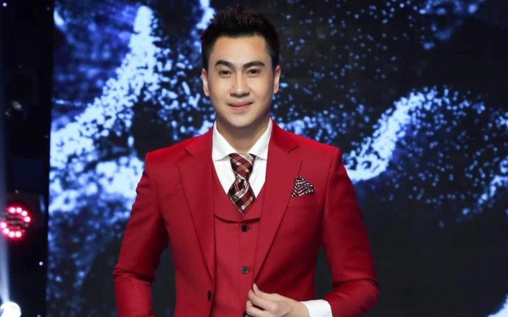 'Mật vụ phụ hồ' cà khịa Jason Statham? - Ảnh 3.