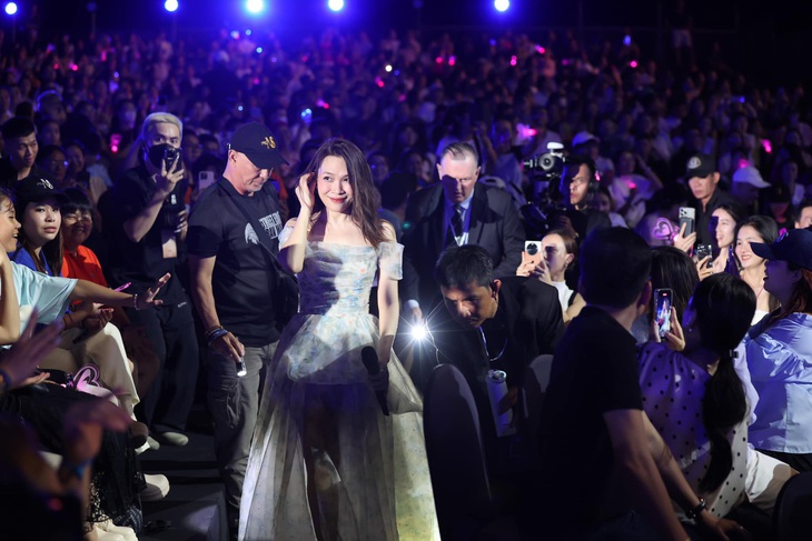 Mỹ Tâm tổ chức live show 'có một không hai' tại Đà Nẵng- Ảnh 10.