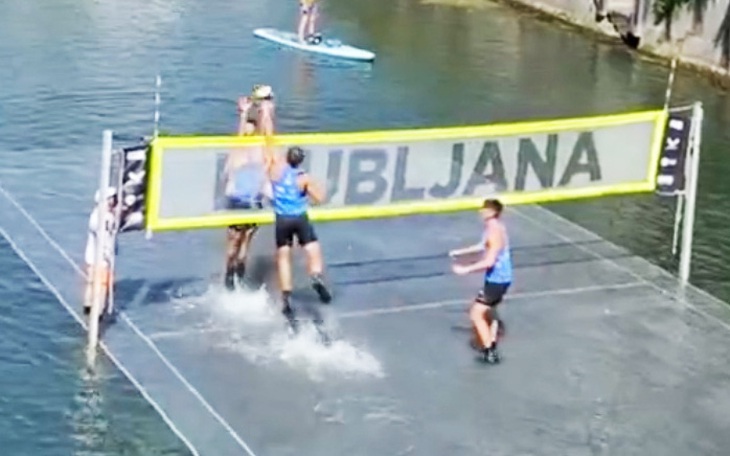 Pha đánh bóng chuyền 'gây choáng' nhất quả đất  - Ảnh 2.