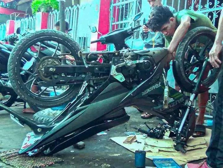 Sửa xe máy theo cách xe đạp.