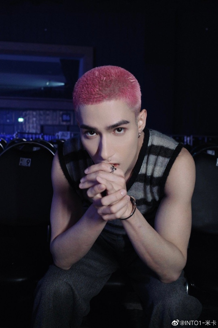 Mỹ nam Mika đòi làm chàng trai của Lưu Diệc Phi- Ảnh 3.