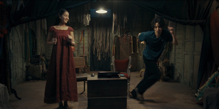 'Bé ma của anh' - phim ma Thái không đáng sợ vì quá dễ thương- Ảnh 1.