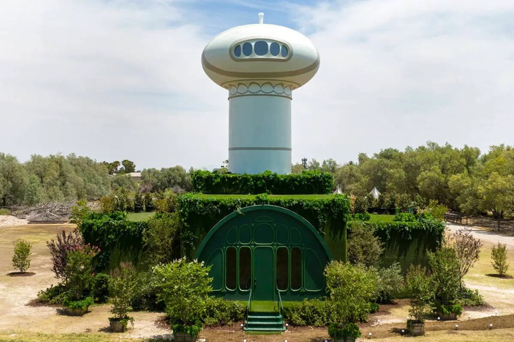 Airbnb hợp tác với Disney ra mắt các căn phòng chủ đề Inside Out 2- Ảnh 1.