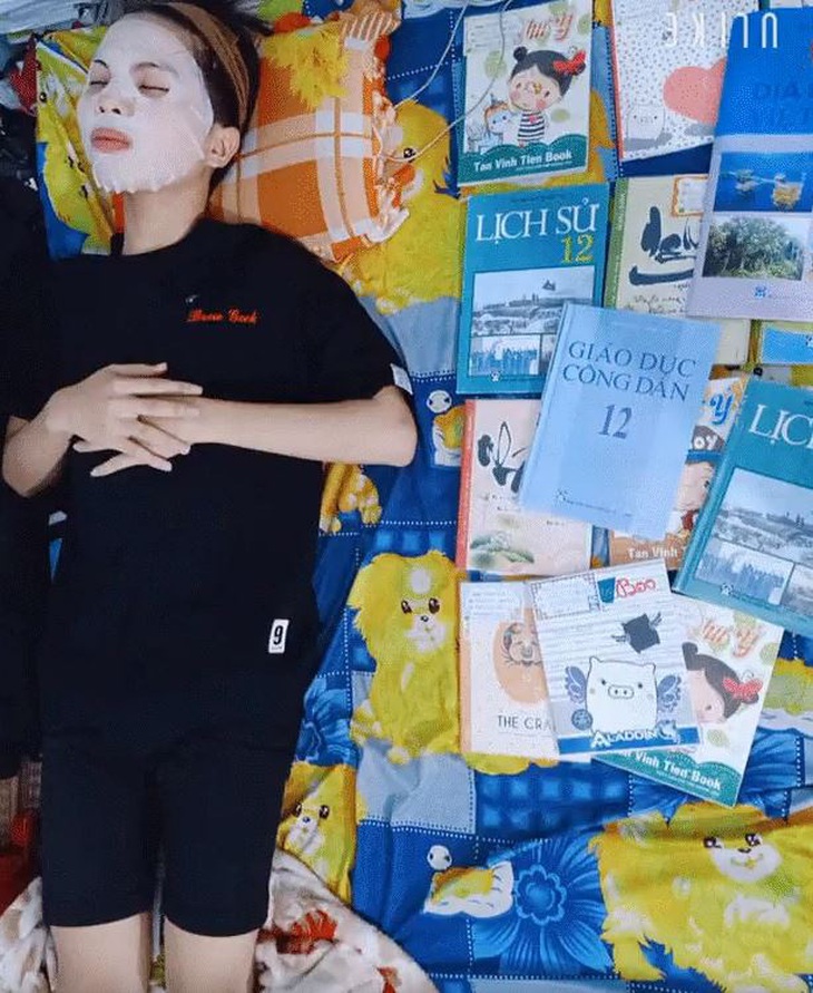 Kiến thức này xin "tiếp thu".