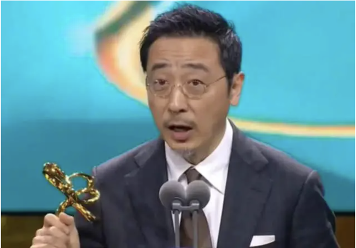 Nam diễn viên phụ xuất sắc nhất trao cho Ninh Lý (phim Phồn thành chi hạ)