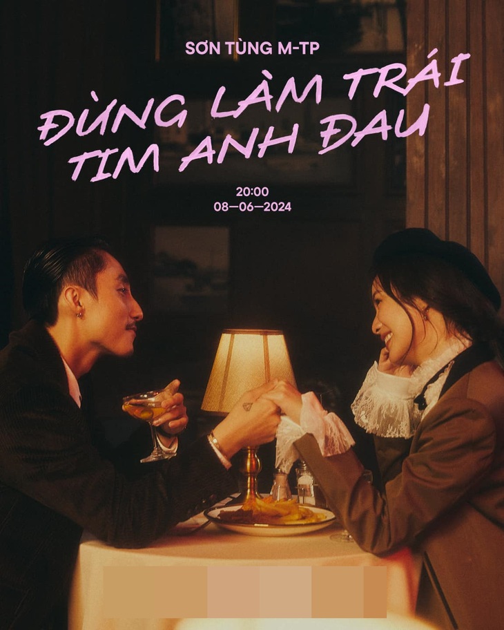 Pimtha (phải) xuất hiện trong poster Đừng làm trái tim anh đau của Sơn Tùng M-TP