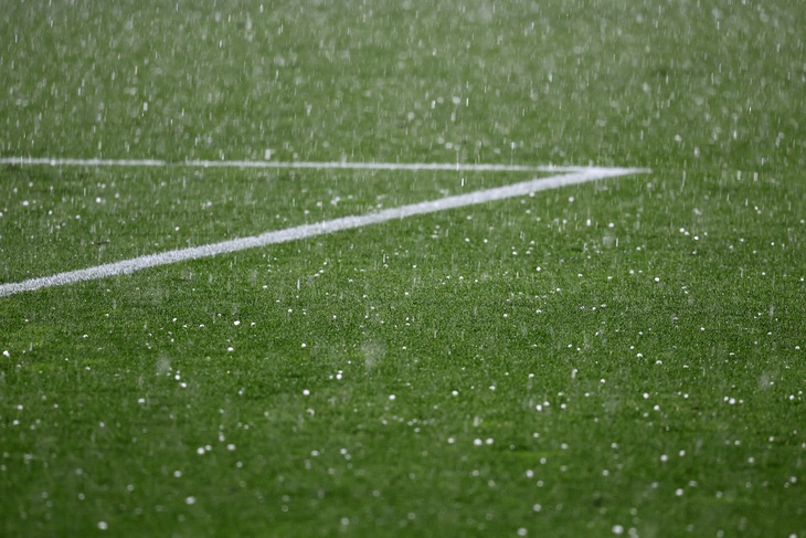 Mưa đá rơi ngày càng nhiều