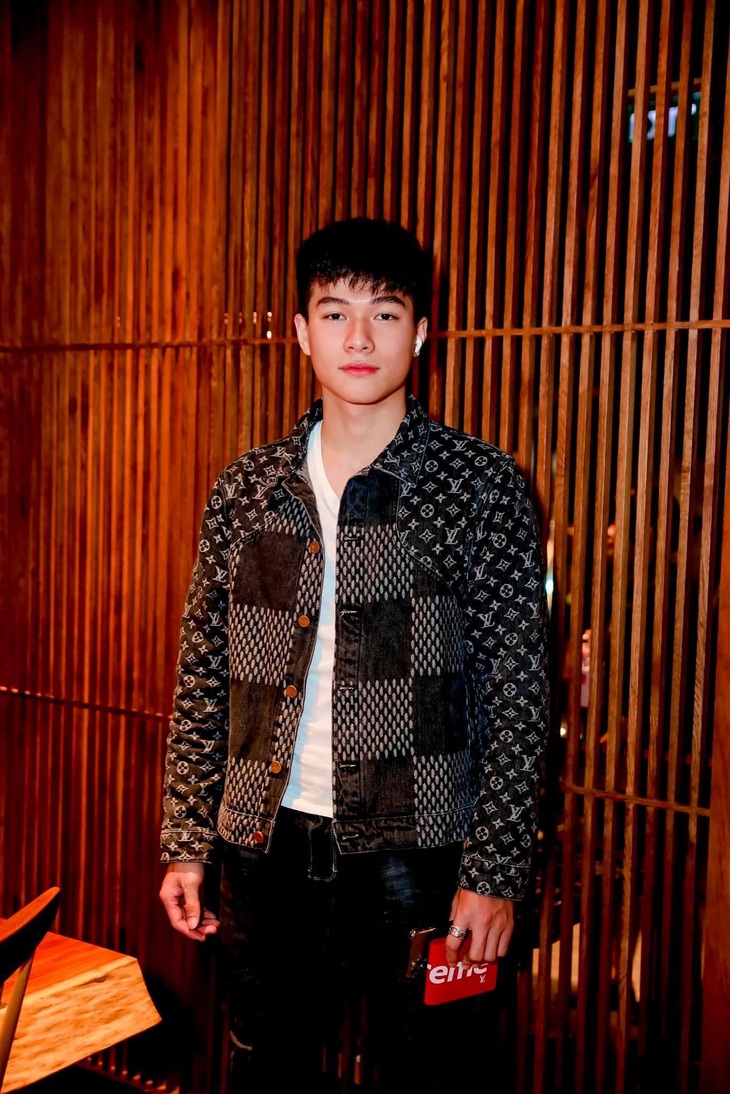 Bất ngờ với cân nặng ngày ấy của Kha Vũ - hot boy đa tài của 'Ngôi sao chốt đơn'- Ảnh 4.