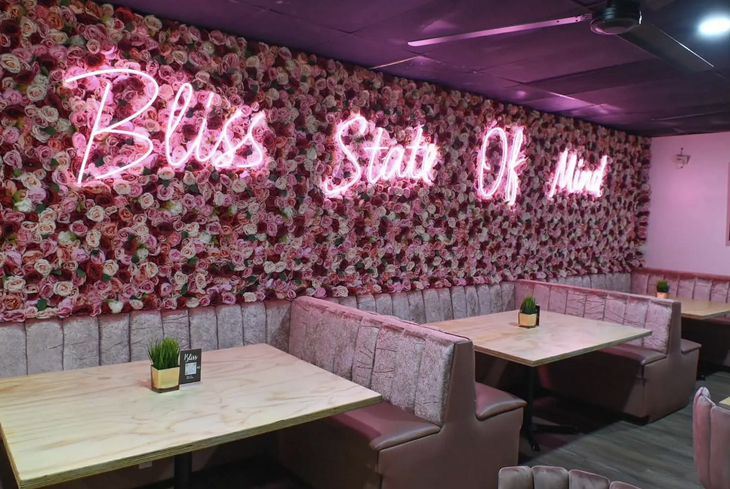 Một góc nhà hàng Bliss, nơi được giới thiệu có phong cách như chốn nghỉ dưỡng. 