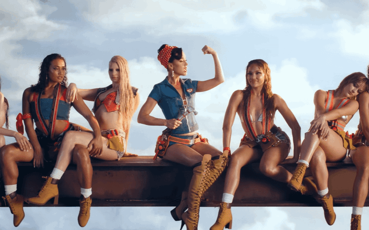 Katy Perry trở lại với single ‘Woman