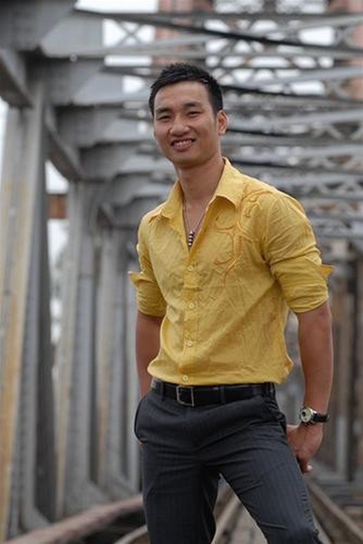 MC Thành Trung có lẽ là anh tài hiếm hoi vẫn giữ phong độ nhan sắc sau nhiều năm.