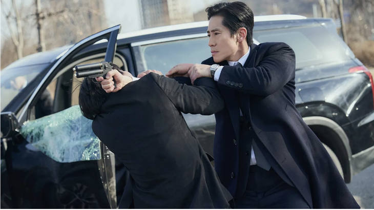 Một cảnh trong The auditors