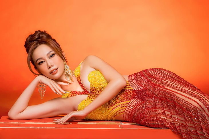 Song song với các cuộc thi nhan sắc, Nguyễn Vĩnh Hà Phương đang ấp ủ thực hiện một số dự án âm nhạc